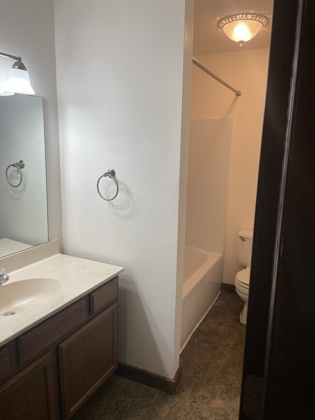 Photo - 16205 Franklin Trail SE