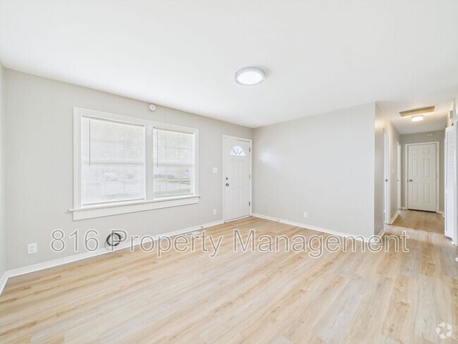 Building Photo - 8704 E 92nd Terrace Rental