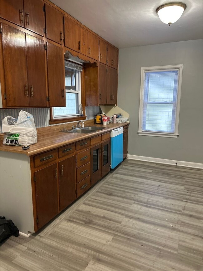 Photo - 415 La Porte Rd