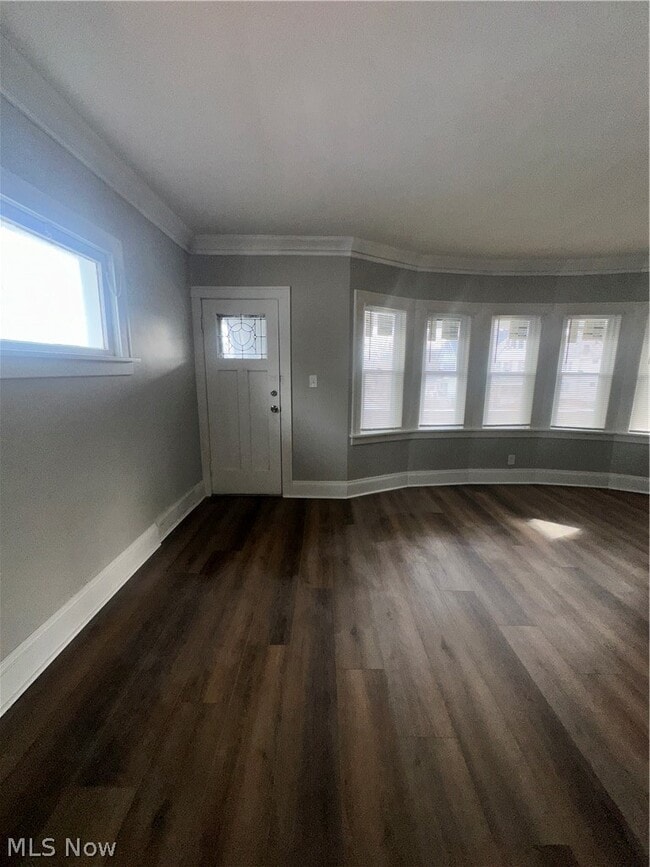 Photo - 1842 Colonnade Rd