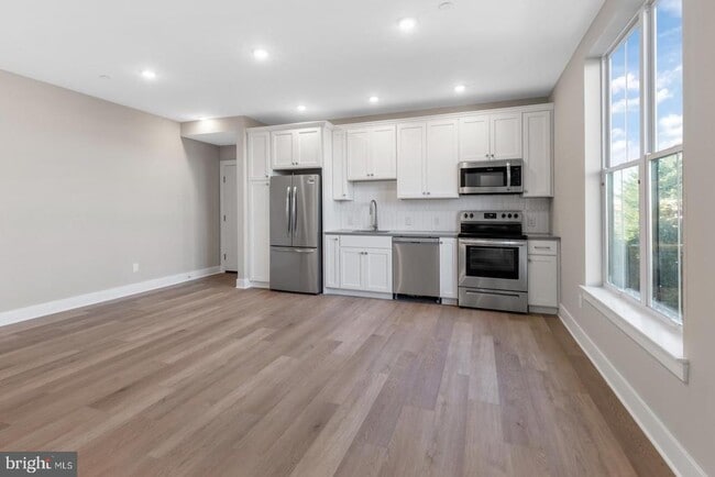 Photo - 6712 Ridge Ave Unidad 204