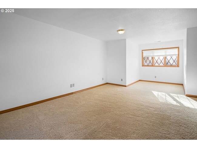 Photo - 13187 NW Burton St