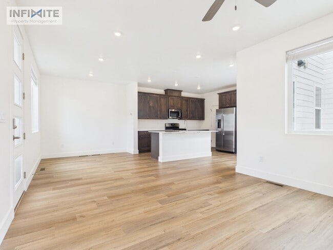 4901 Harvest Pkwy