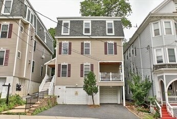 Building Photo - 135 Calumet St Rental