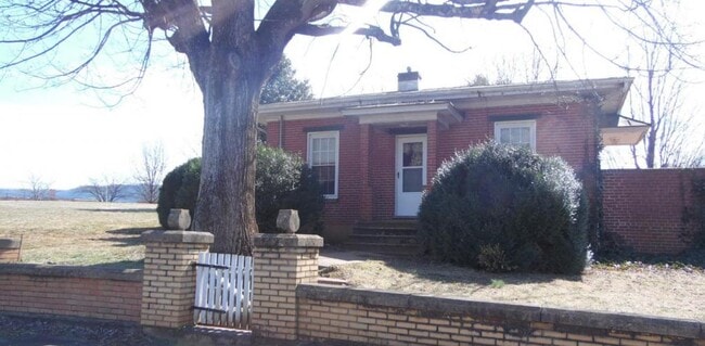 Building Photo - 69 Lloyd Tolley Rd