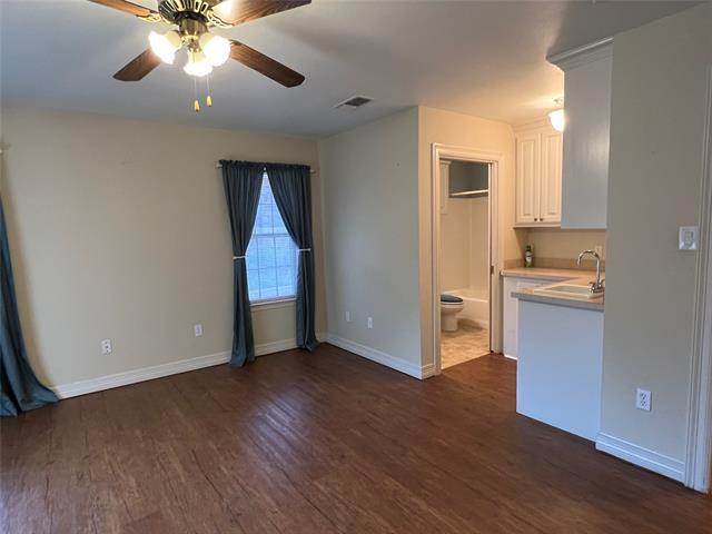 Photo - 1825 Glenway Dr