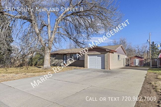 Building Photo - 540 S Newland St