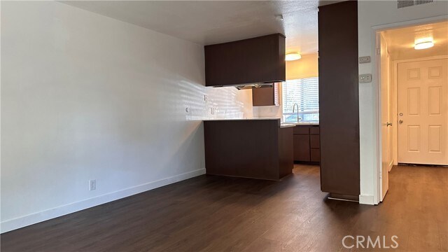 Photo - 809 S 4th St Unidad 5