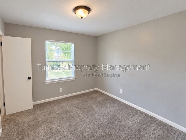 2 Woodson Ct