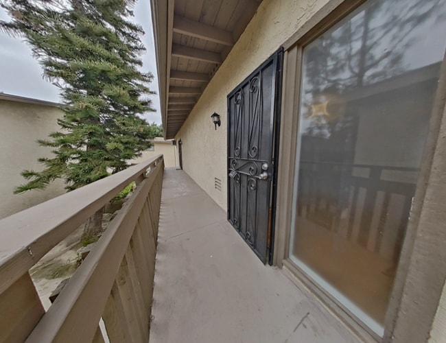 Photo - Spacious 1 Bedroom Condo in the Gated Park Bristol Community