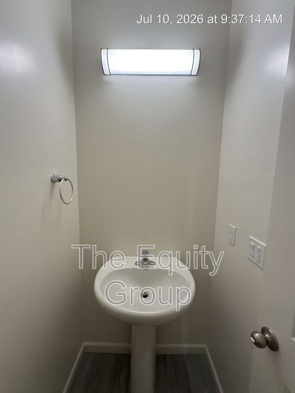 Photo - 735 S Pinkham St Unit #105