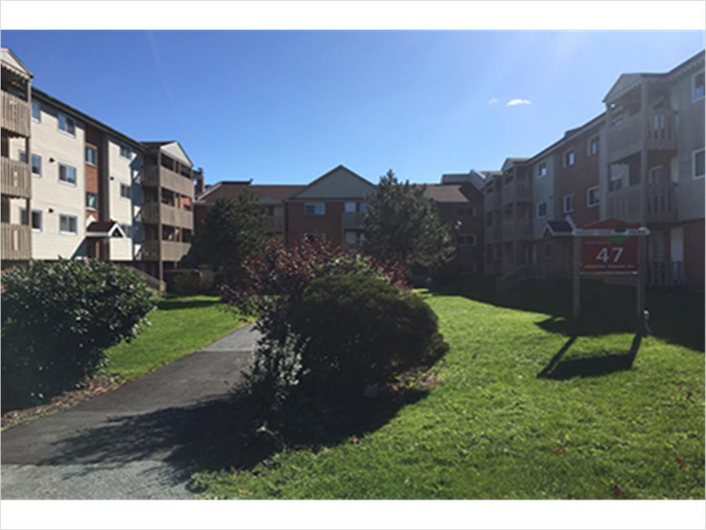 Photo - 47 Joseph Young St