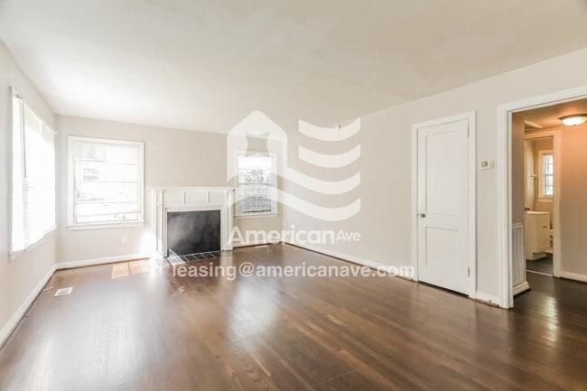 Photo - 9040 Belvoir Dr