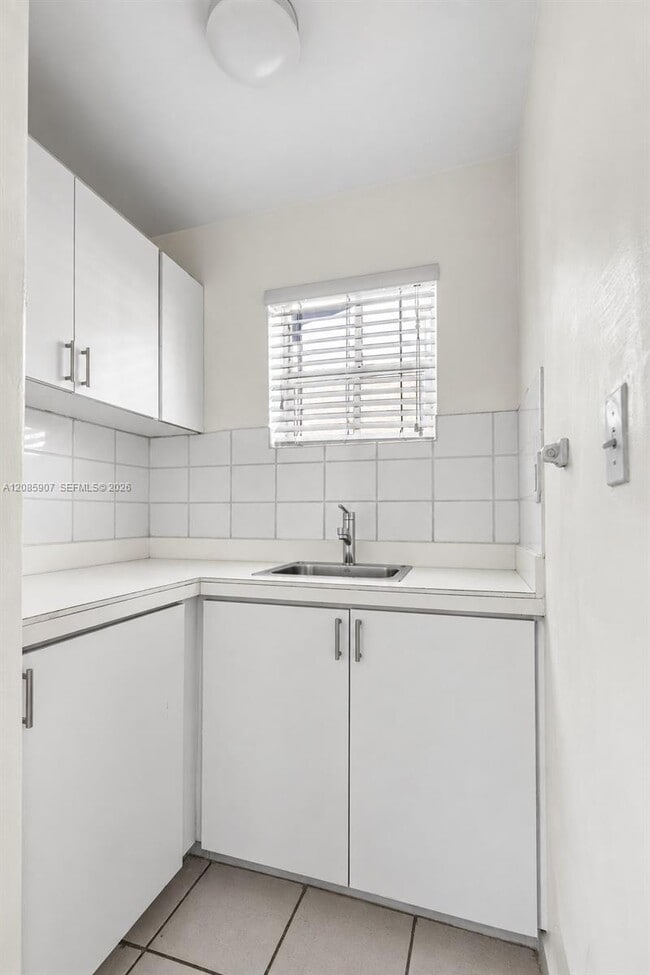 Photo - 3640 SW 25th St Unit Casita