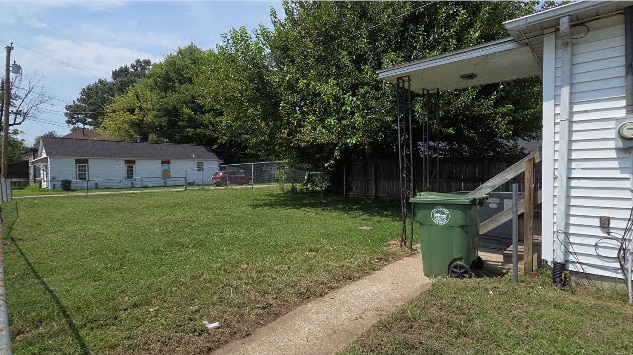 Photo - 734 Walnut St