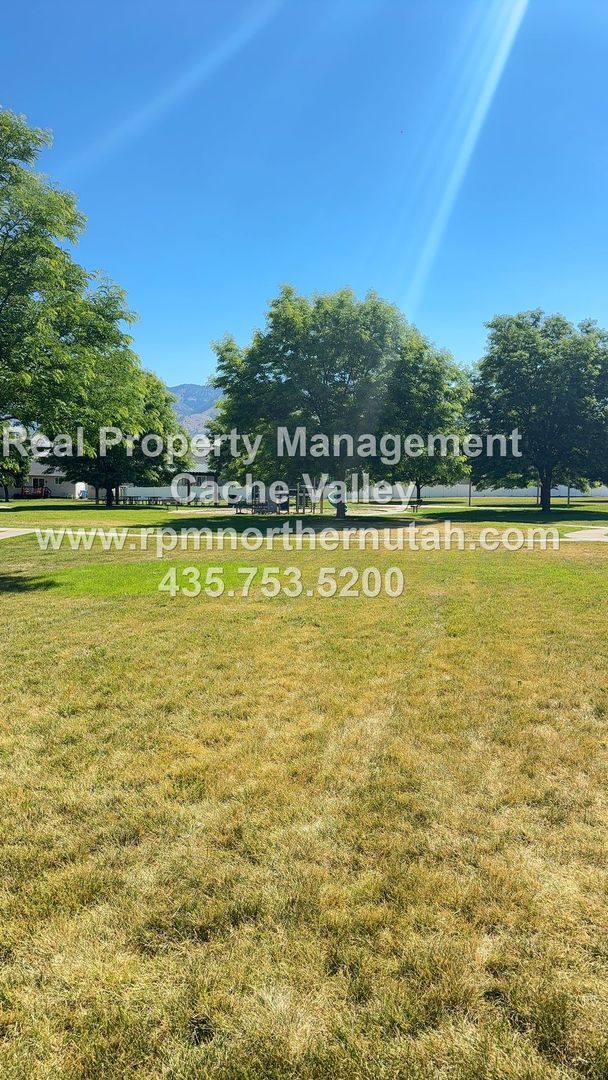 Photo - Immaculate 3 bedroom home in North Logan! Available in August