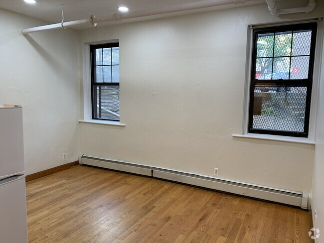 Building Photo - 204 Hemenway St Unit 32 Rental