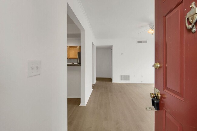 Photo - 2510 Huntingdon Chase