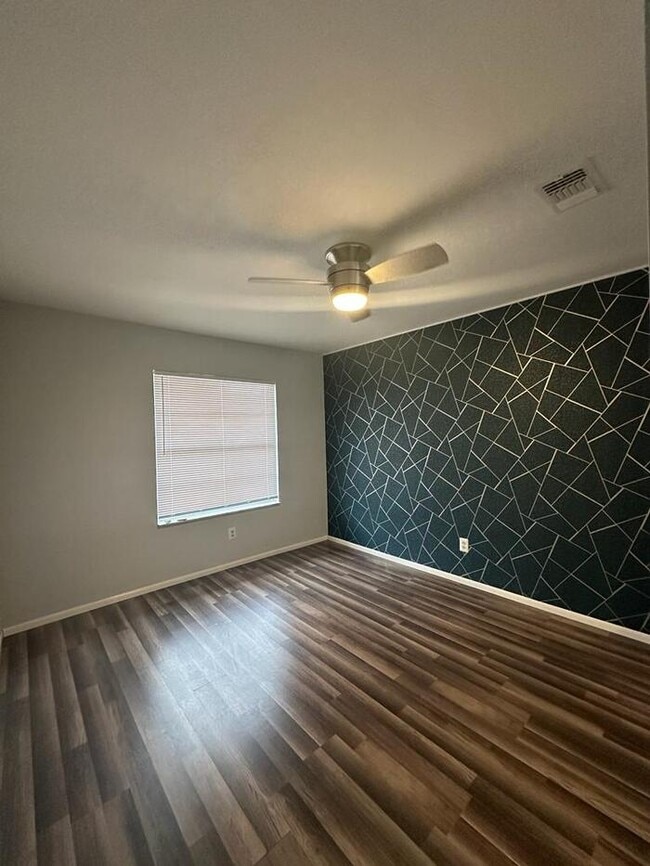 Photo - 1145 John Ridge Ct