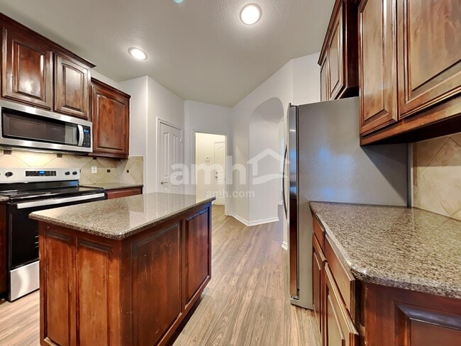 Photo - 7606 Fallen Antler Pl