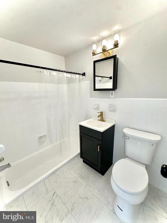 Photo - 3408 Rhawn St Unit D7