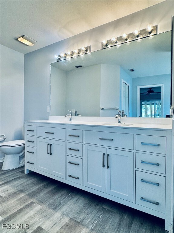 Photo - 1320 SE 6th Ave