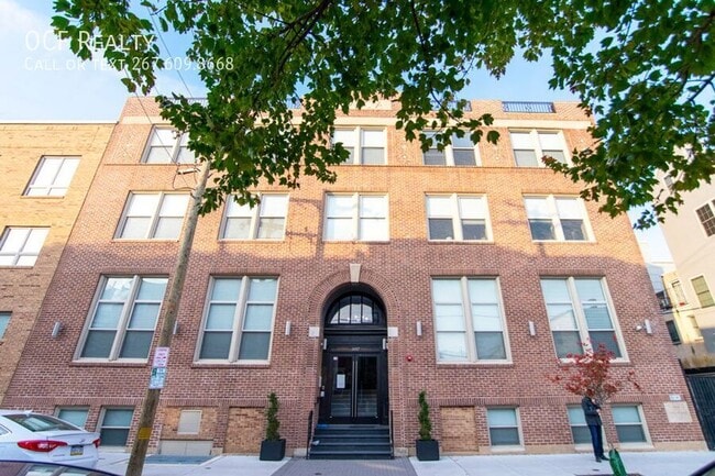 Photo - 1607 Catharine St Unit 3G