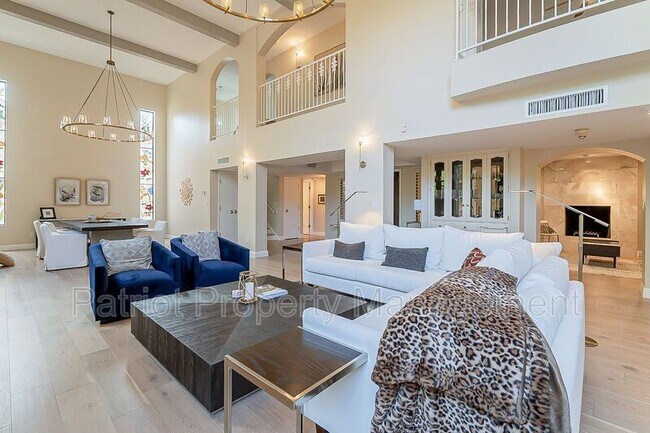 Photo - 8602 E Vista Del Lago