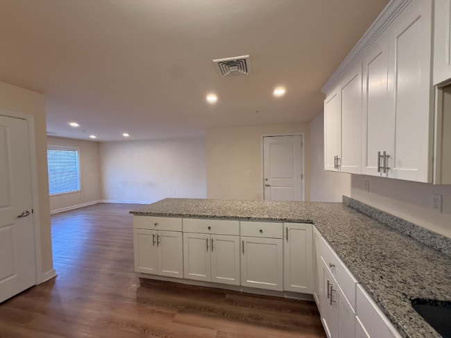 Photo - 540 Northend Dr Unit 4101