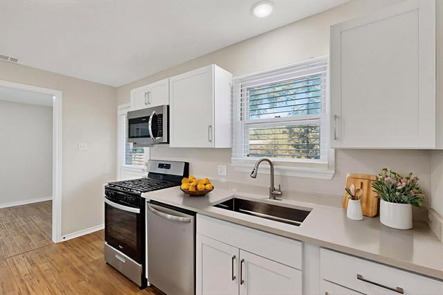 Photo - 2207 Housley Dr