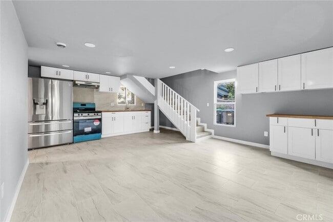354 E Culver Ave