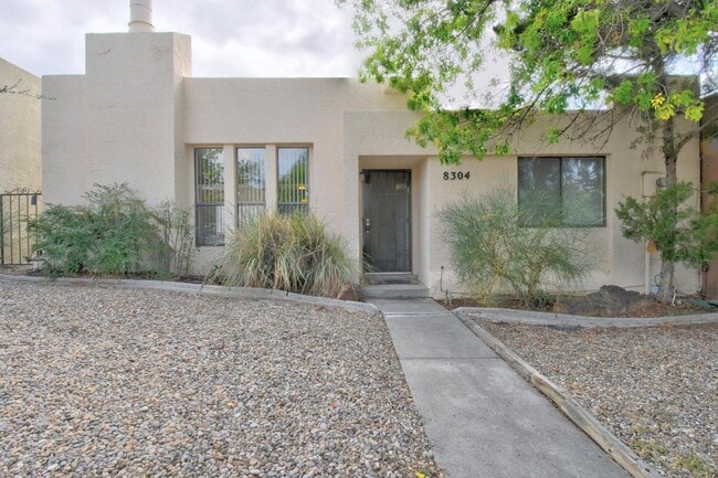 Photo - 8304 Della Rd NE Townhome