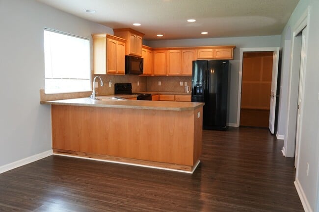 Photo - 4316 NE 58th Cir