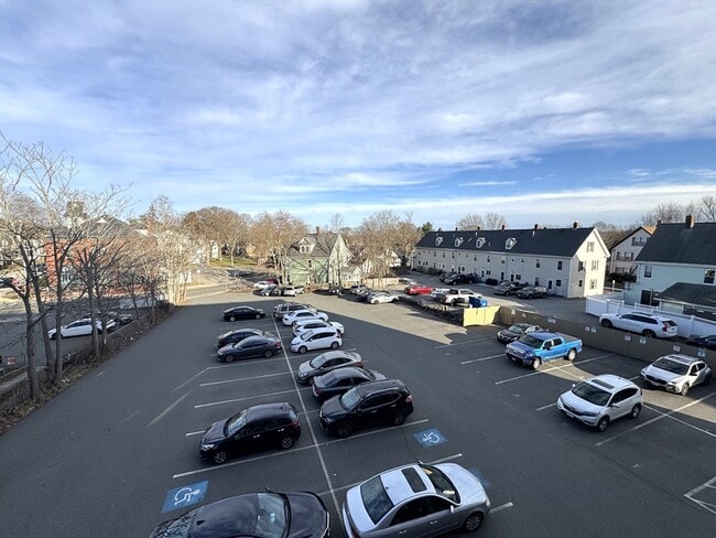 Photo - 625 Main St Unit 4