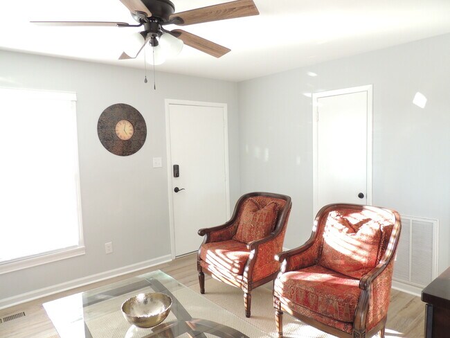 Photo - 96 Margie Dr