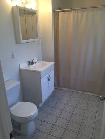 Photo - 664 Humphrey St Unit 3