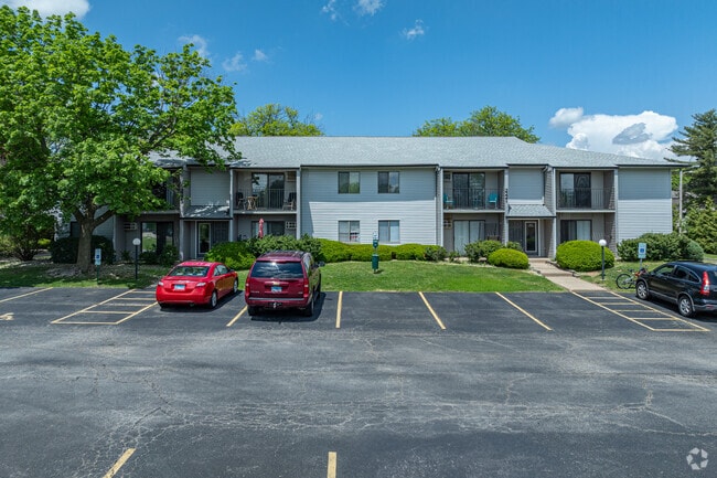 Alternate Image - Willow Knolls Apartments