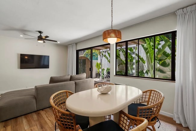 Photo - 2141 Awihi Pl