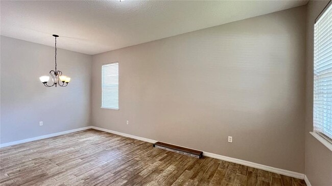 Photo - 3840 Ryegrass St