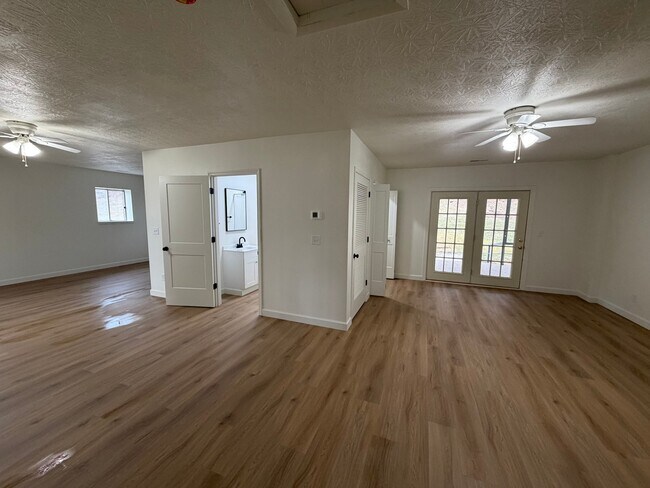 Photo - 11446 Charleston Rd Unit Apartment B