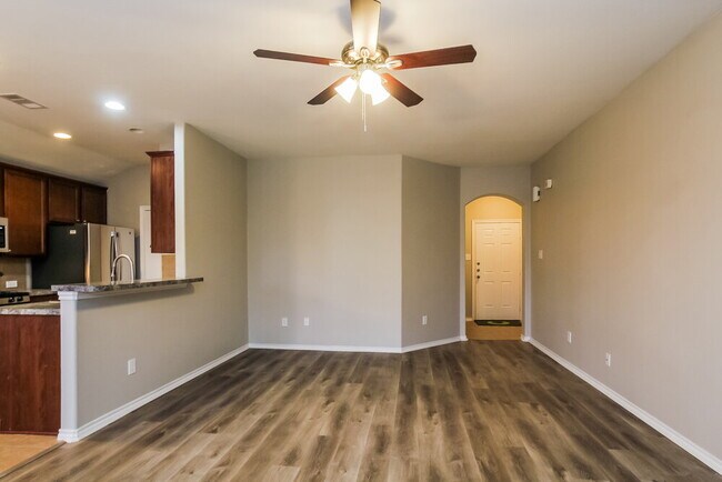 801 Lovebug Ln