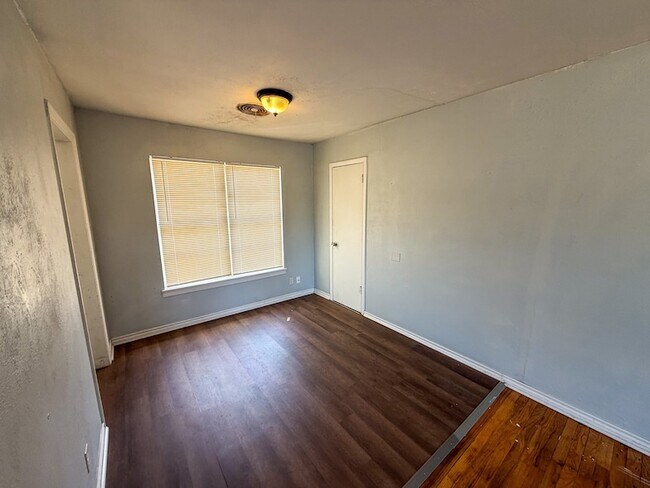 32 Twining Dr Unit A