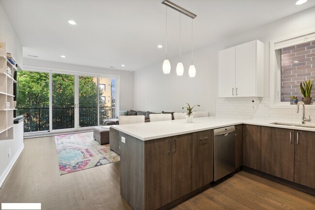 Photo - 4014 N Mozart St Unit 2