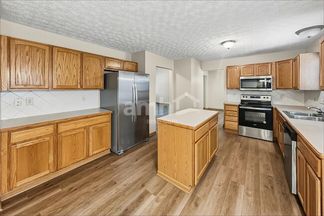 Photo - 4436 Edgarton Dr
