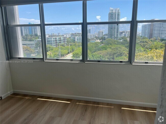 Building Photo - 3 Island Ave Unit 08A Rental