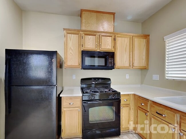 Photo - 4169 Beech Family St