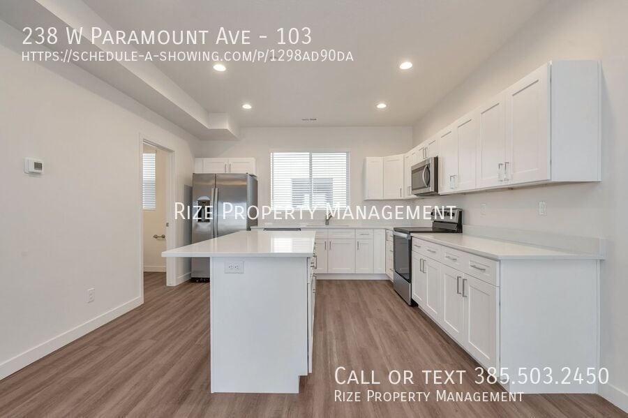 Photo - Exclusive Community- Move in Special!