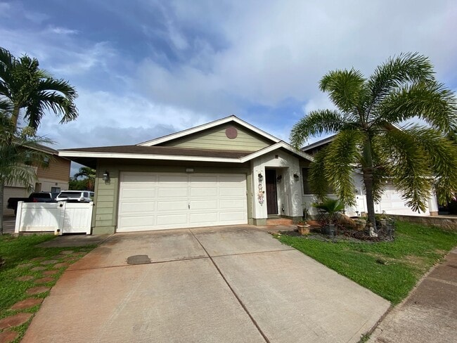 Building Photo - For Rent - 94-210 Pouhana Lp. #30