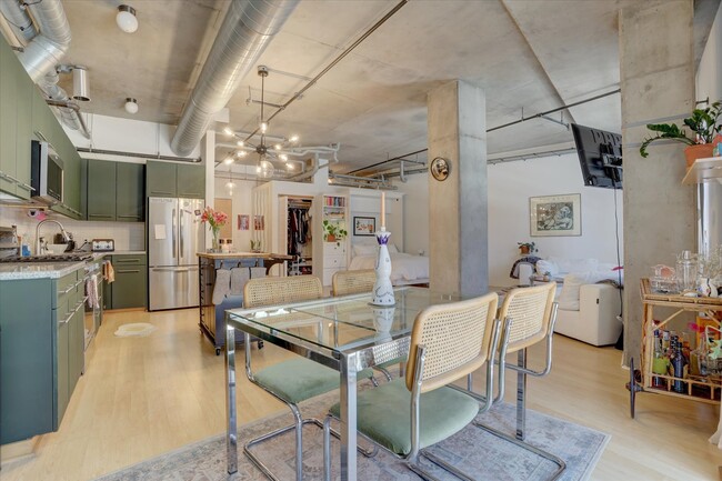 Photo - 1610 Little Raven St Unit 211