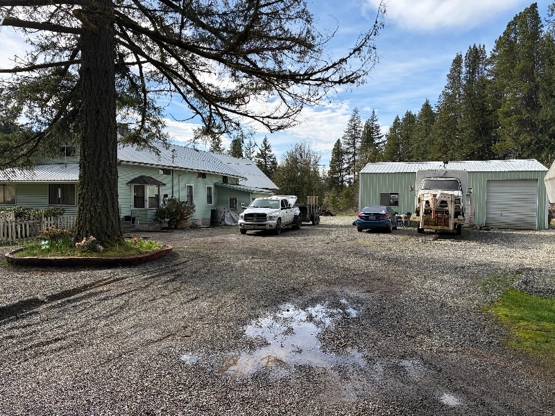 Photo - 600 Tucker Rd